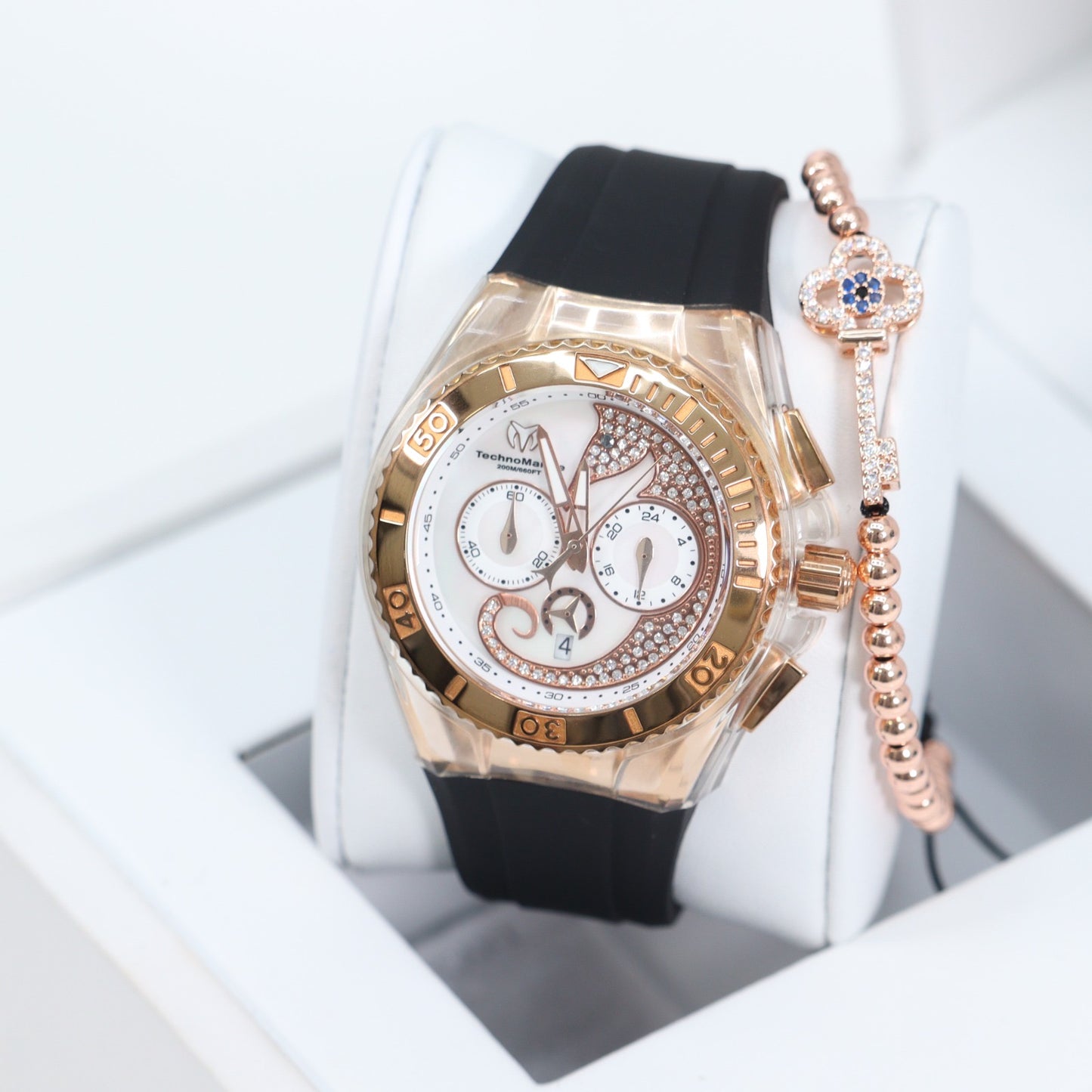 𝐓𝐄𝐂𝐇𝐍𝐎𝐌𝐀𝐑𝐈𝐍𝐄 Dreams Cruise Collection 40mm Rose Gold