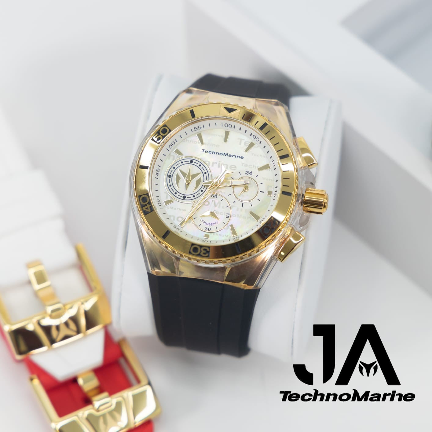 Technomarine Hombre Cruise California Men's Watch w/ Metal, & Oyster Dial Tres Correas Una Pulsera Cratis