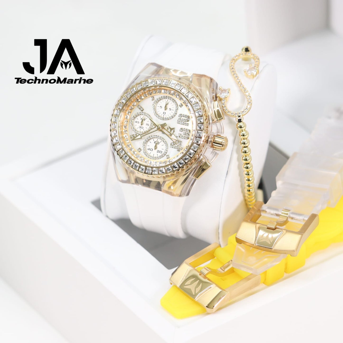 Technomarine  Cruise Glitz 40mm Gold with Stones Arrival Tres Correas