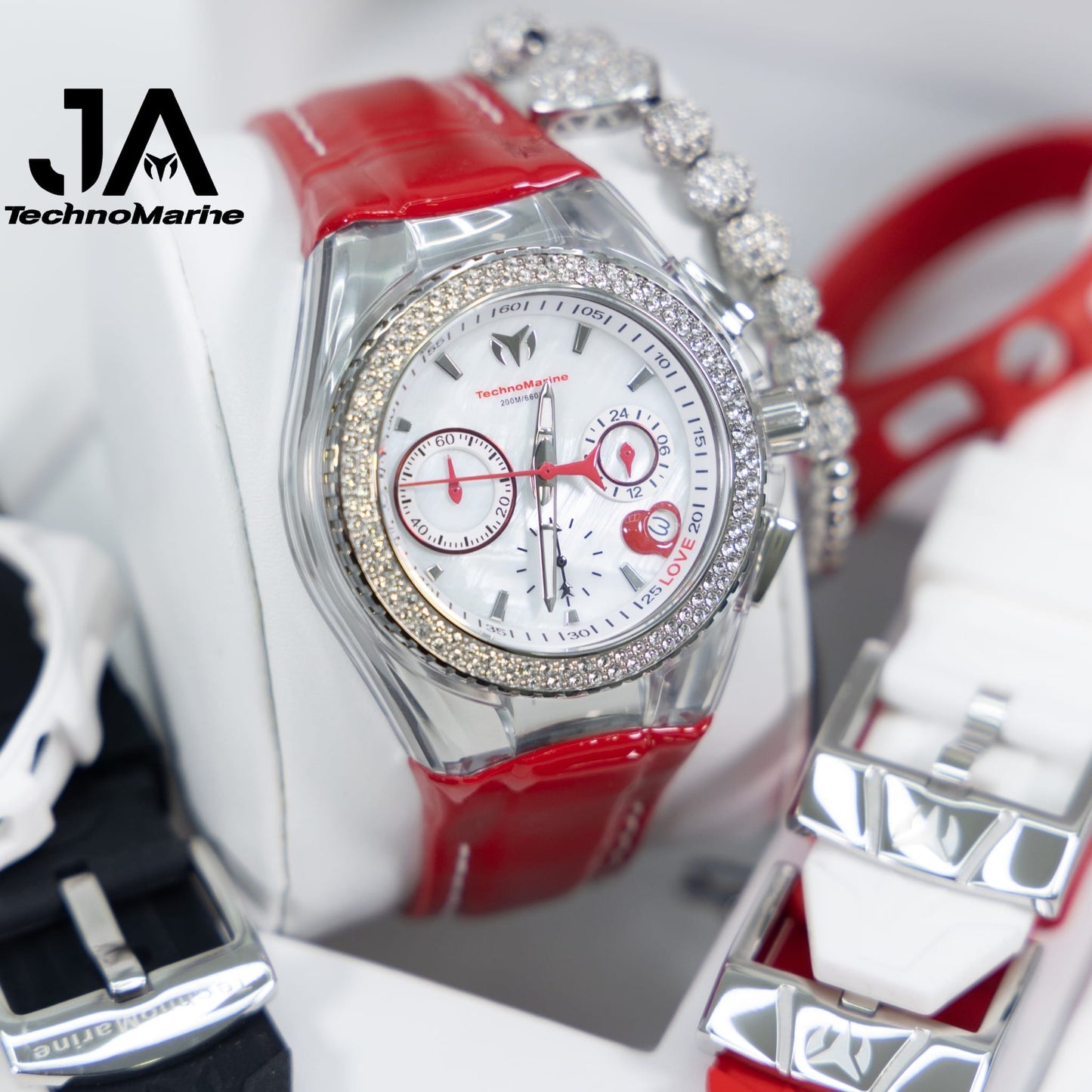 Technomarine Women's Cruise Valentine Quartz Chronograph White Dial Watch Cuatro Correas