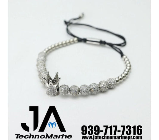 Silver Adjustable Men's Bracelet With Crown